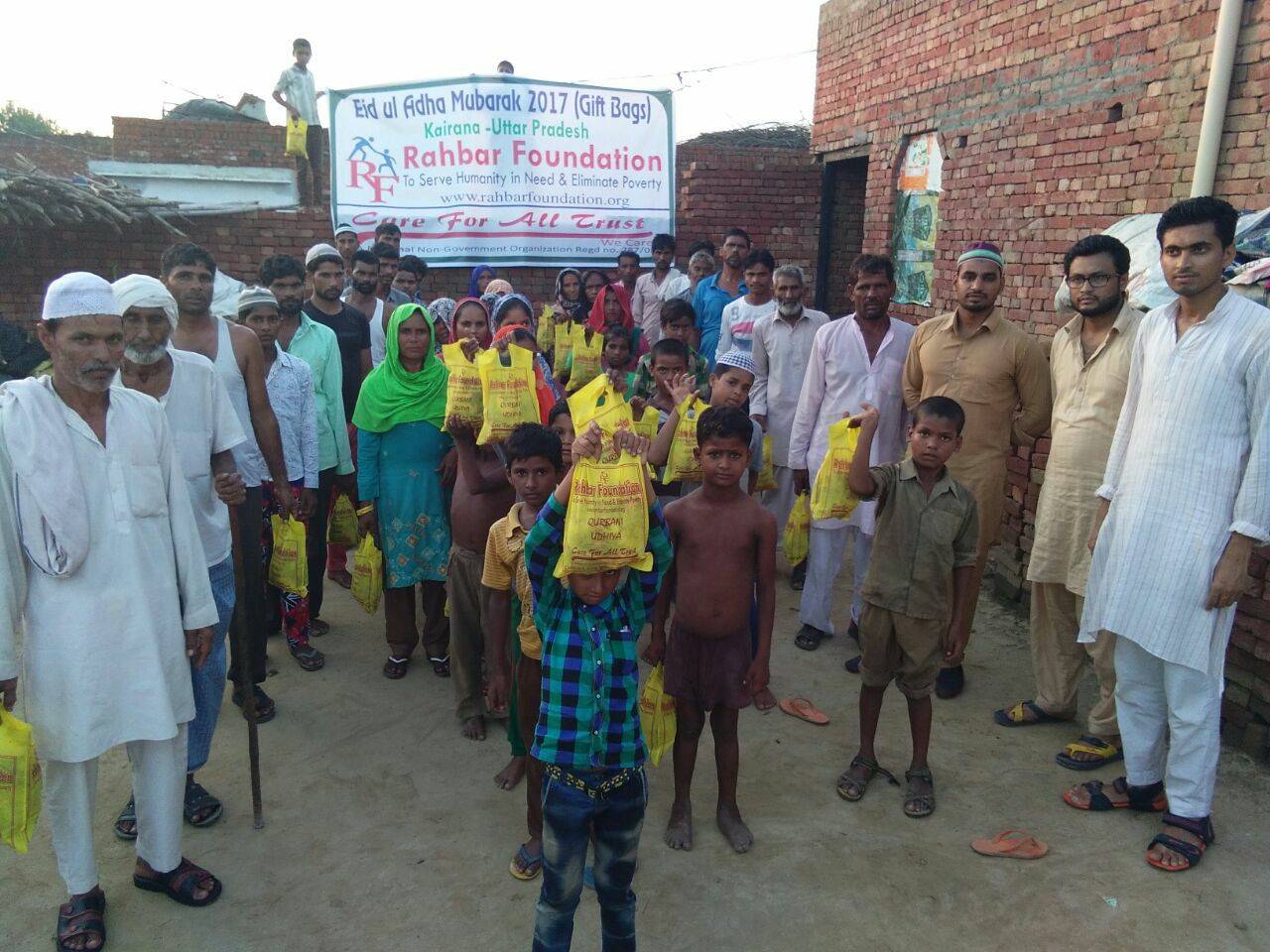 Qurbani Meat distribution to the poor at Kairana, Uttar Pradesh