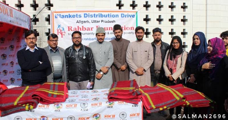 2018 - Blankets distribution to the poor individuals in Aligarh, Uttar Pradesh 