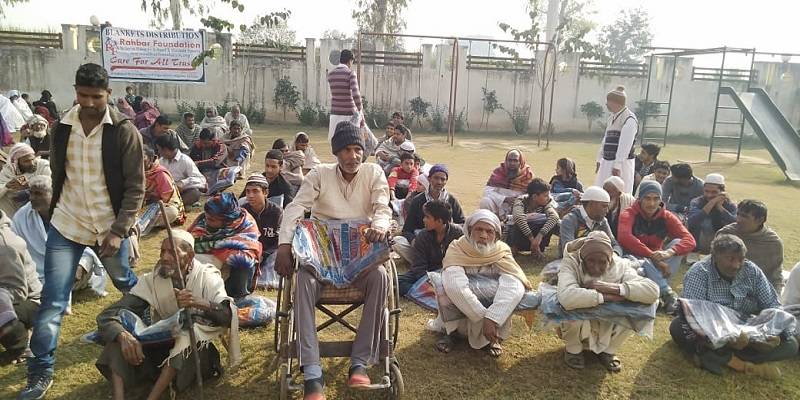 2018 - Blankets distribution to the poor individuals at  Kairana - Uttar Pradesh