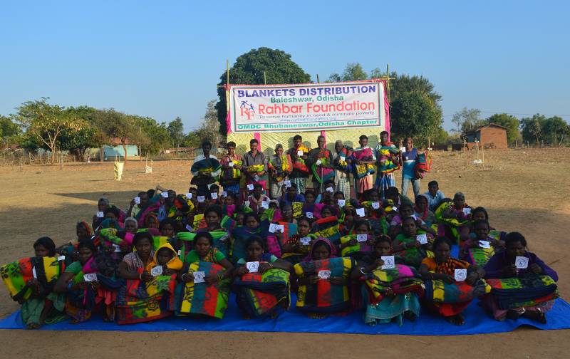 2019 - Blankets distribution to the poor individuals in Baleshwar, Odisha