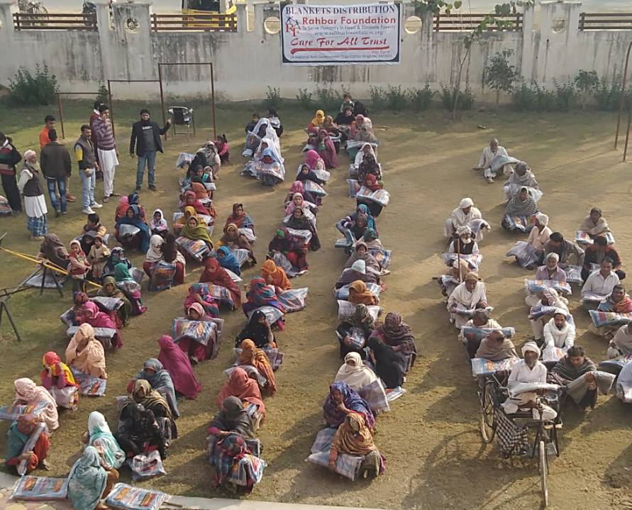 2019 - Blankets distribution to the poor individuals at  Kairana - Uttar Pradesh