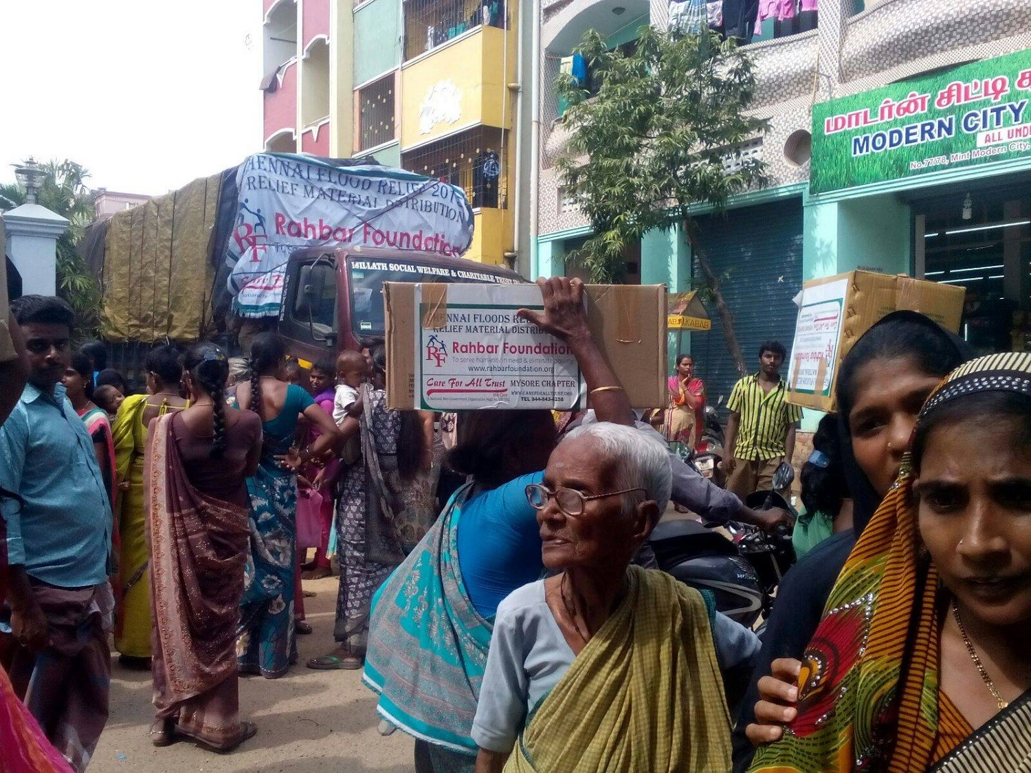  Food Boxes Distribution -Chennai Flood Relief 